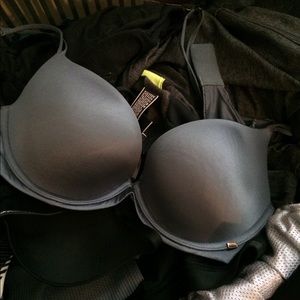 32c victoria secret lightly lined plunge nwt